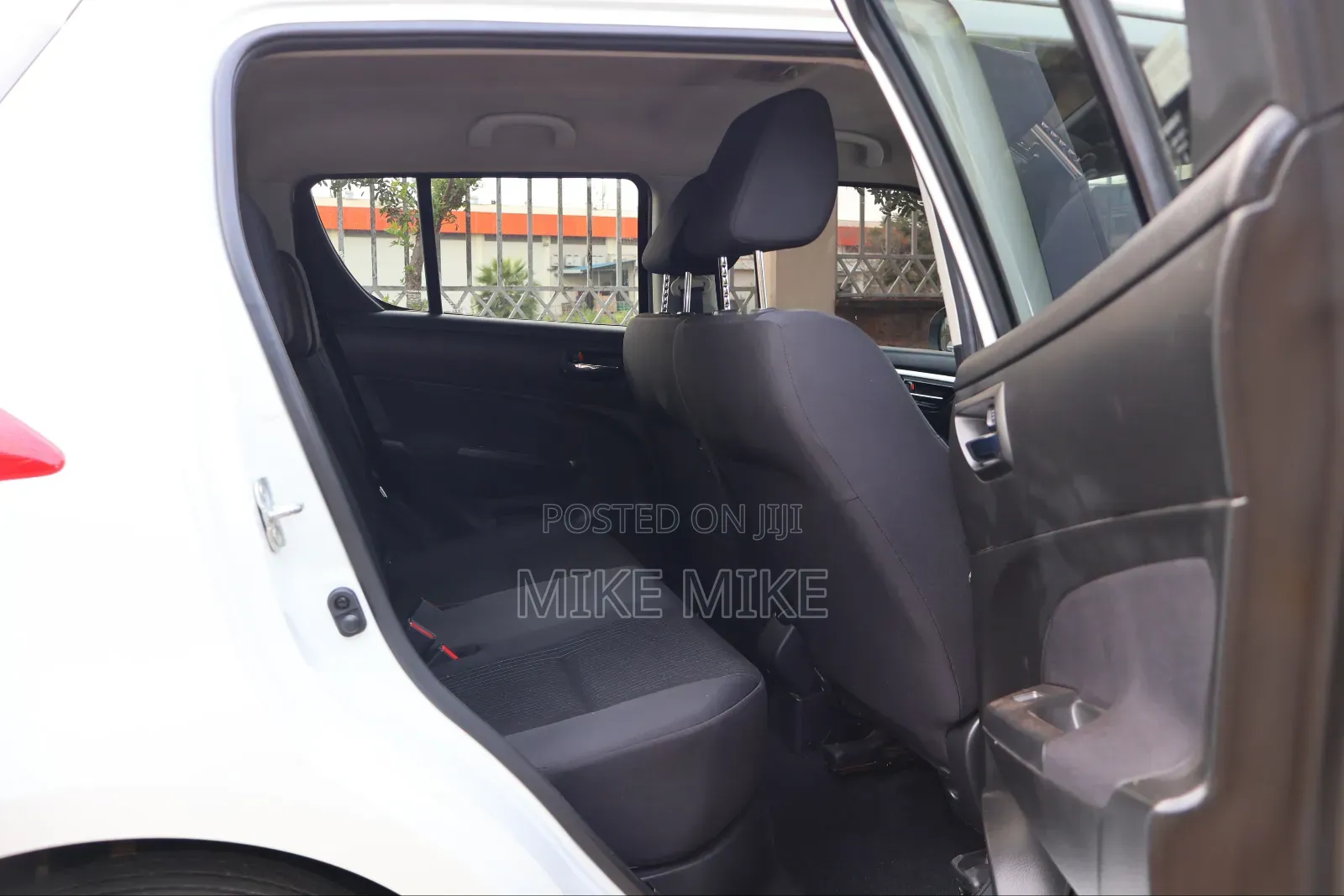 Suzuki Swift 2016 White