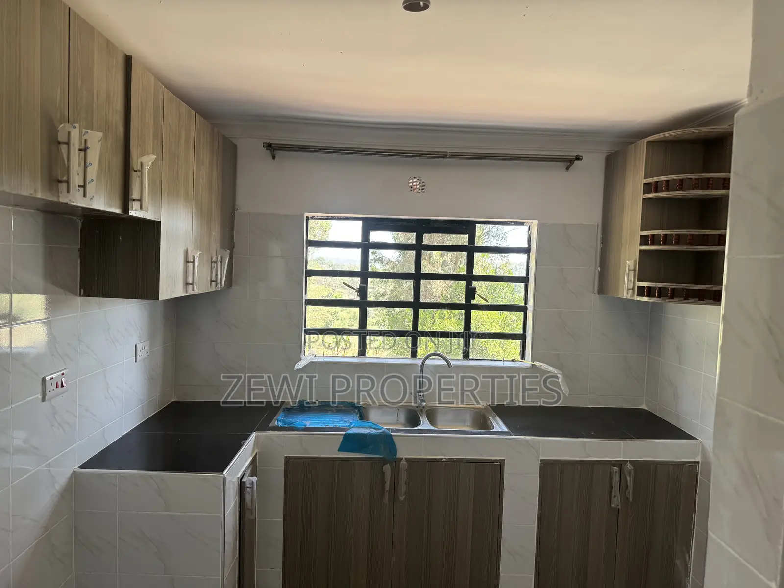 4bdrm Bungalow in Ol Keri for sale