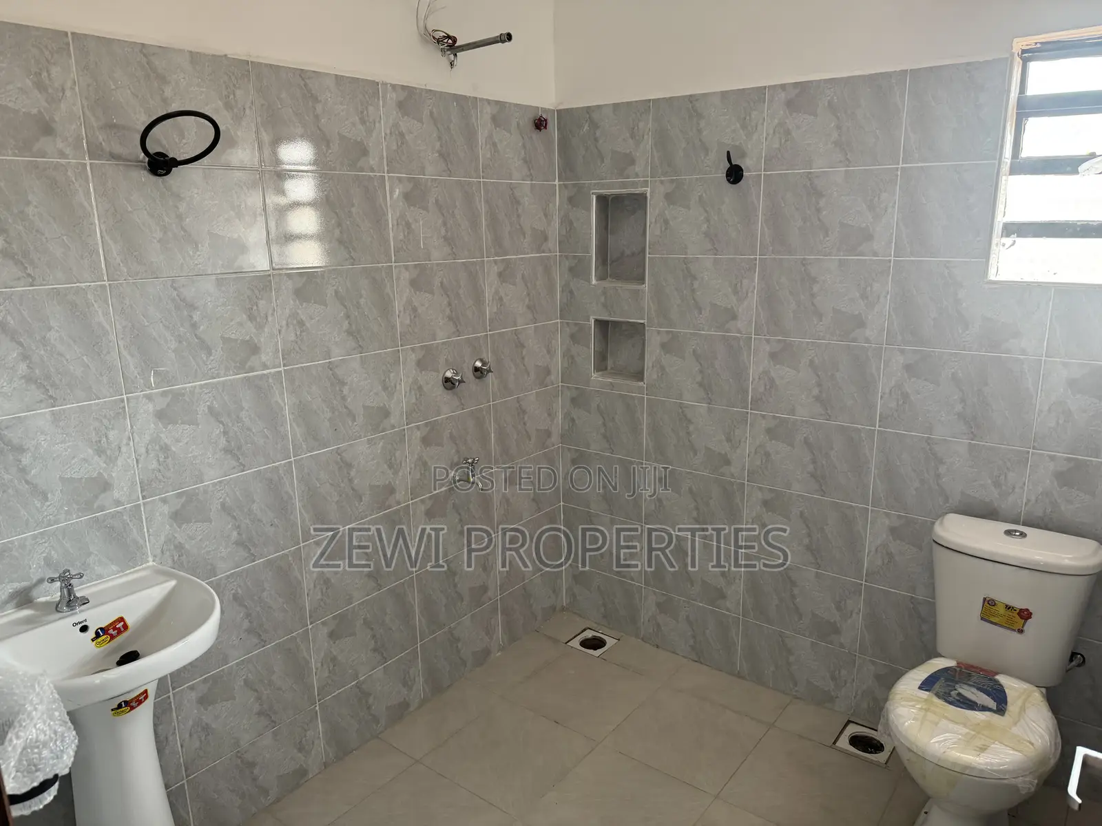 4bdrm Bungalow in Ol Keri for sale