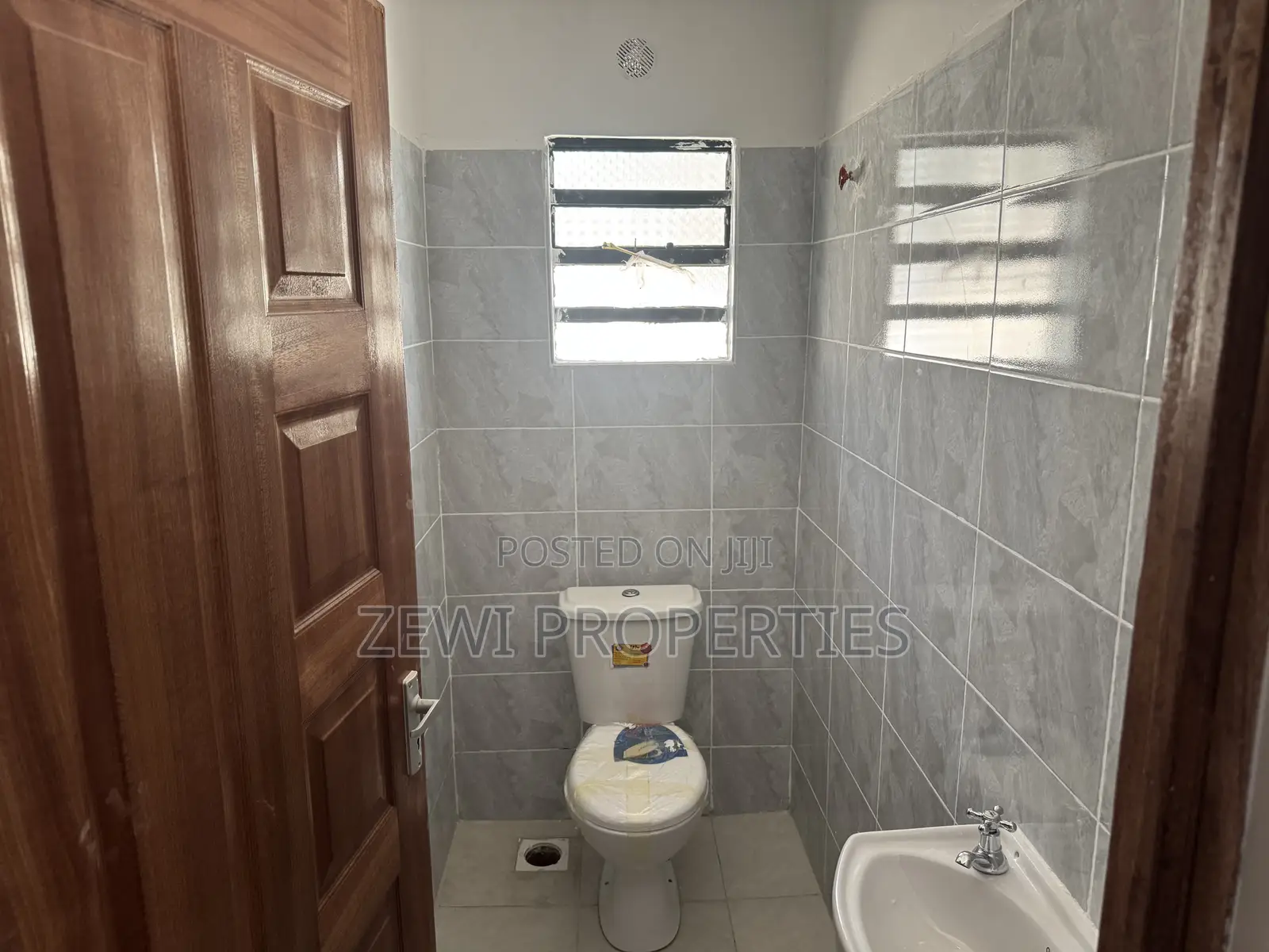4bdrm Bungalow in Ol Keri for sale