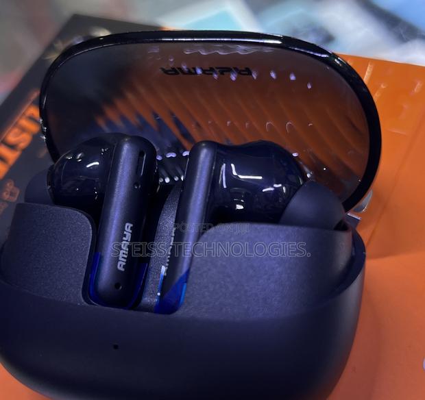 Amaya Superbass Wireless Buds - thumbnail 4