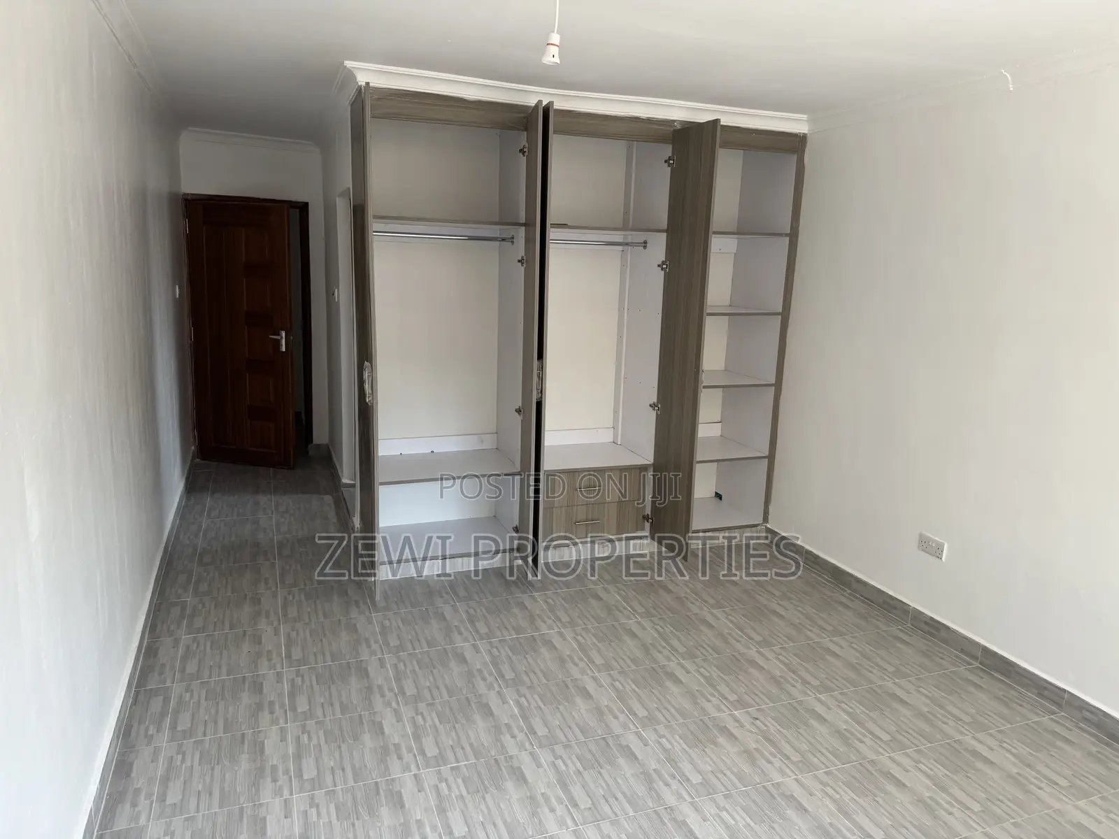 4bdrm Bungalow in Ol Keri for sale