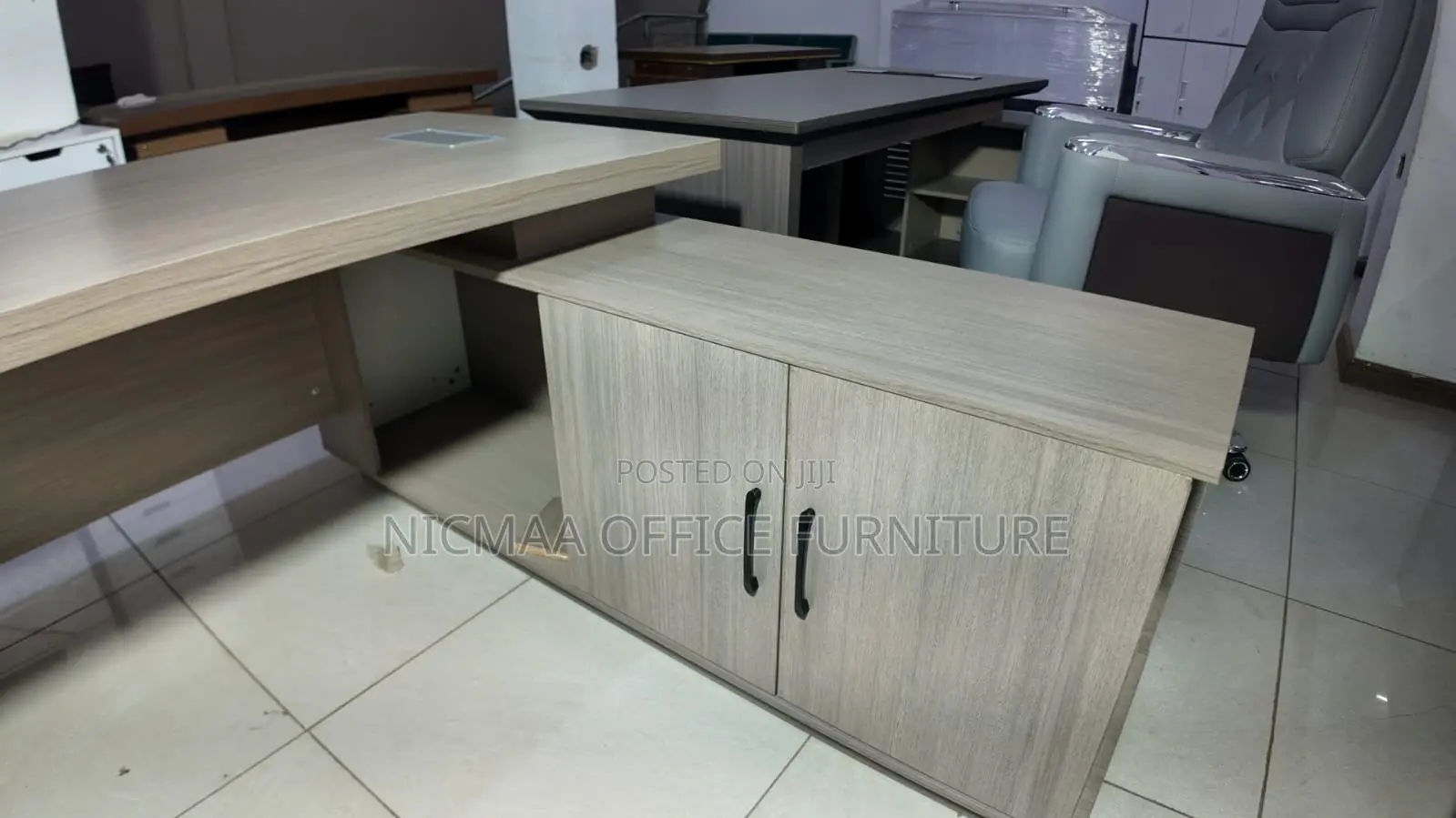 1.8m Professional Edge Advanced Desk