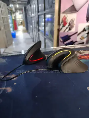 Ergonomic Wired Gaming Mouse