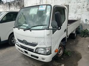 Toyota Dyna 2020 White - main view
