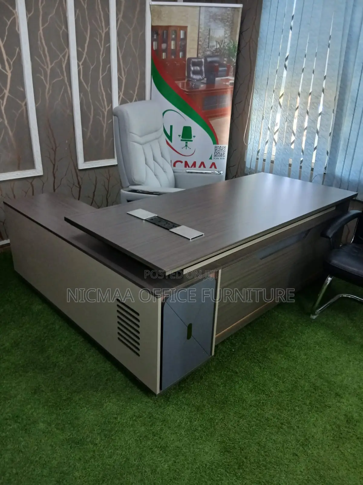 1.8m Complete Office Solution Advanced Desk