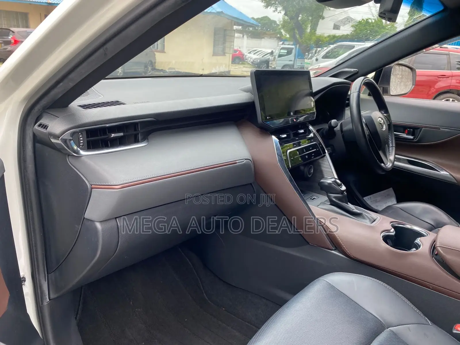Toyota Harrier 2020 White