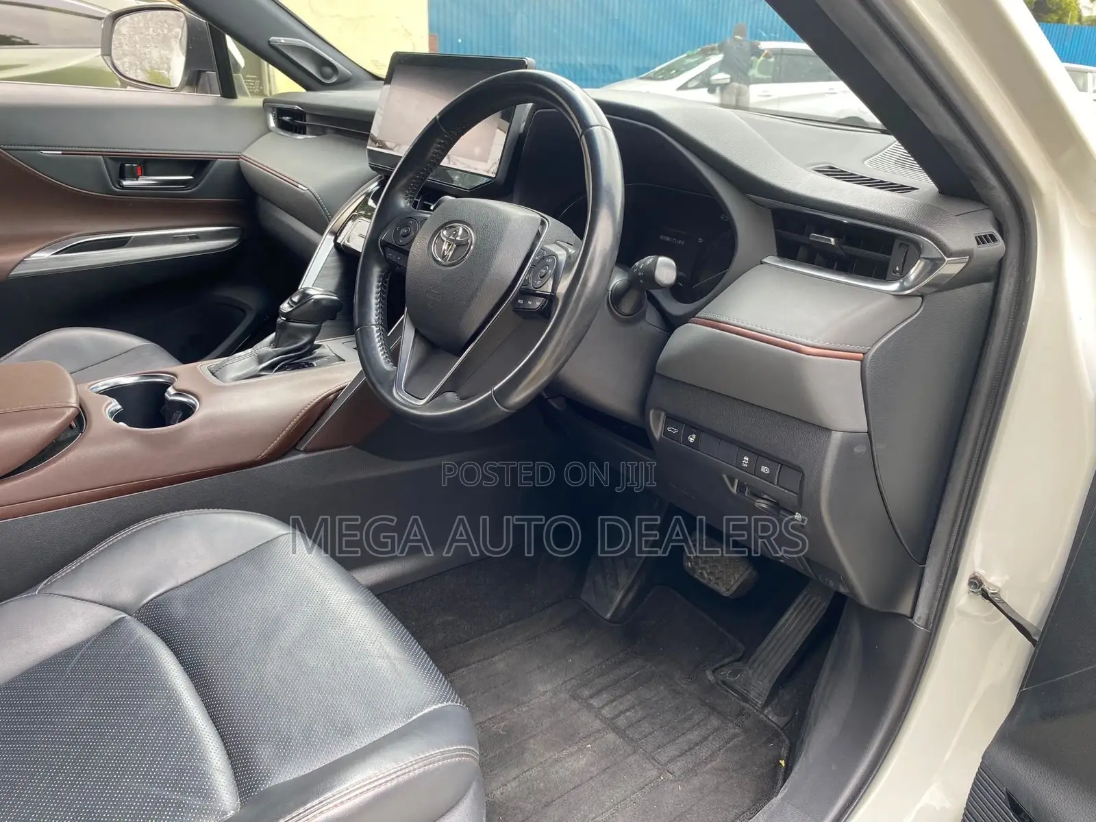 Toyota Harrier 2020 White