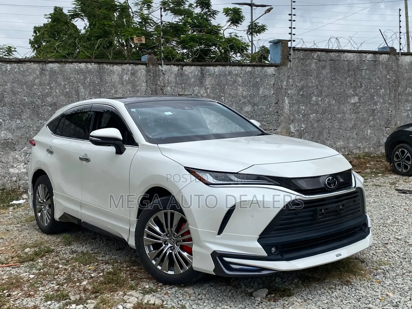 Toyota Harrier 2020 White
