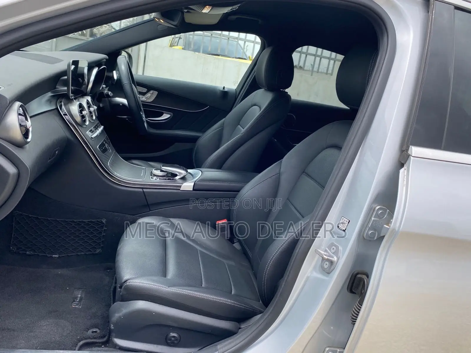Mercedes-Benz C180 2019 Silver