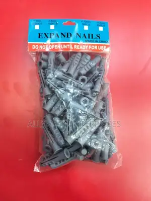 8mm Wall Plug