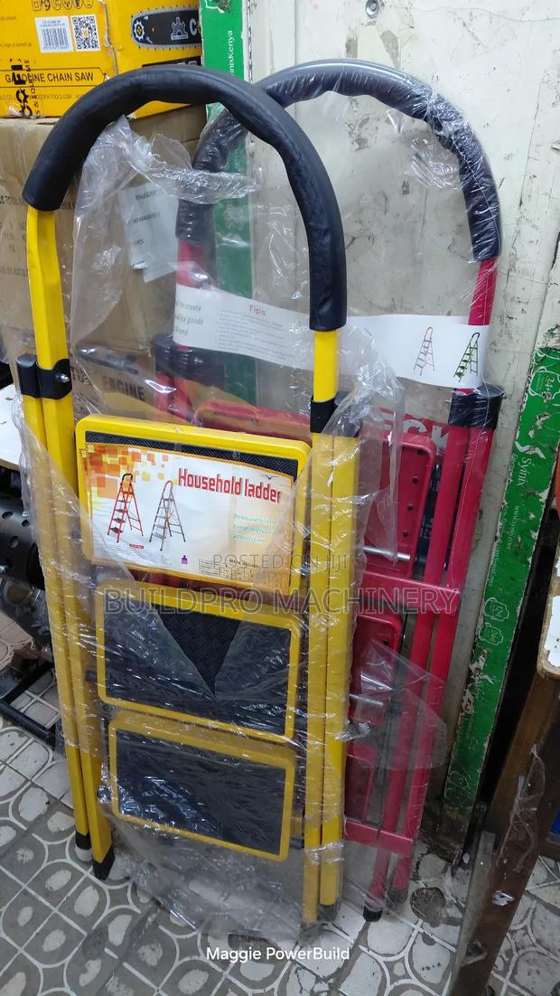 Foldable 3 Step Household Ladder - thumbnail 2