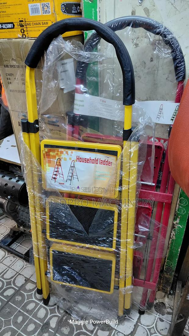 Foldable 3 Step Household Ladder - thumbnail 3