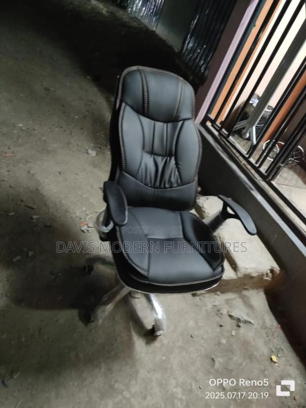 Executive Chair