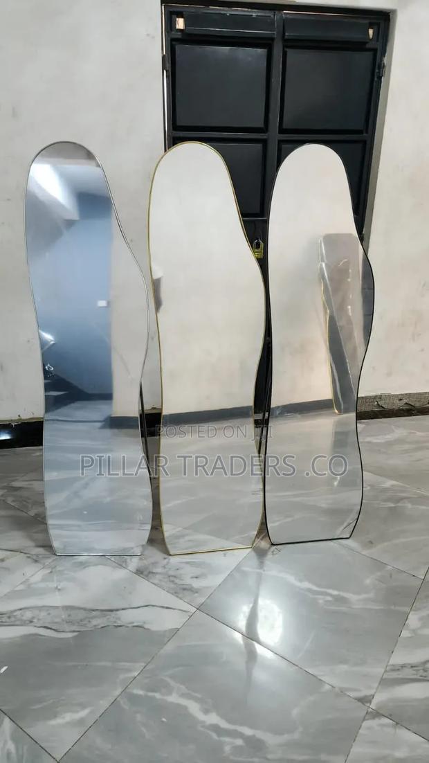 Unbreakable Mirrors