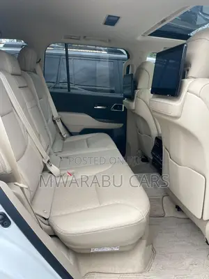 Toyota Land Cruiser LC300 2023 Red