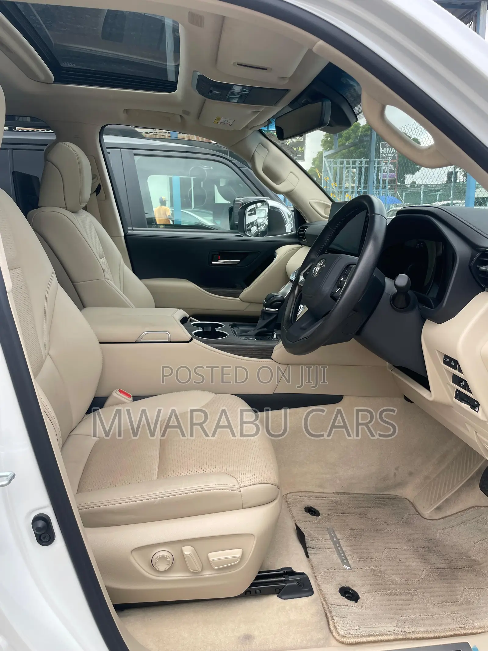 Toyota Land Cruiser LC300 2023 Red