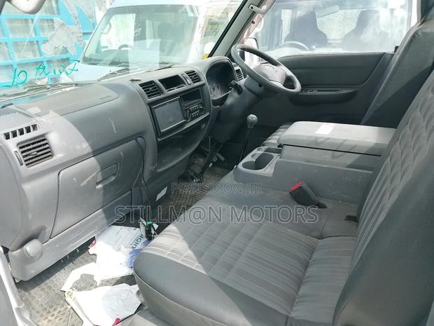 Mazda Bongo Manual - thumbnail 4