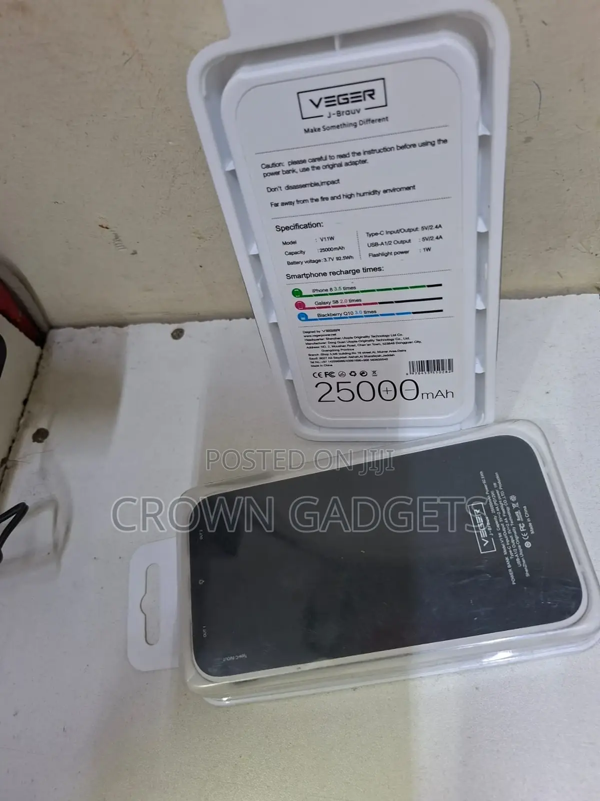 Veger V11 Power Bank With Flashlight Type-C Input