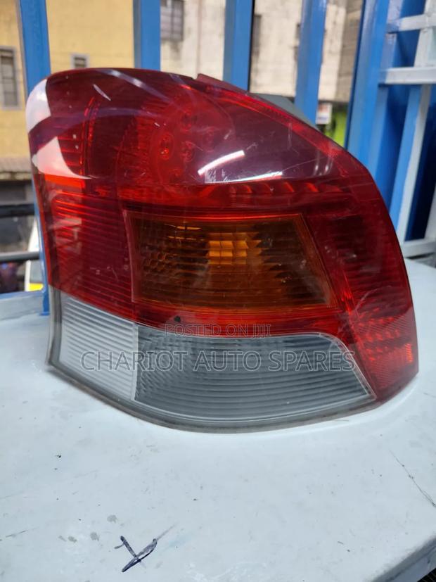 Toyota Vitz 2008 Taillight - main view