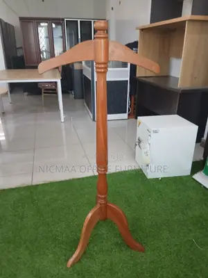 Multipurpose Top Finial Elegant Office Coat Hanger
