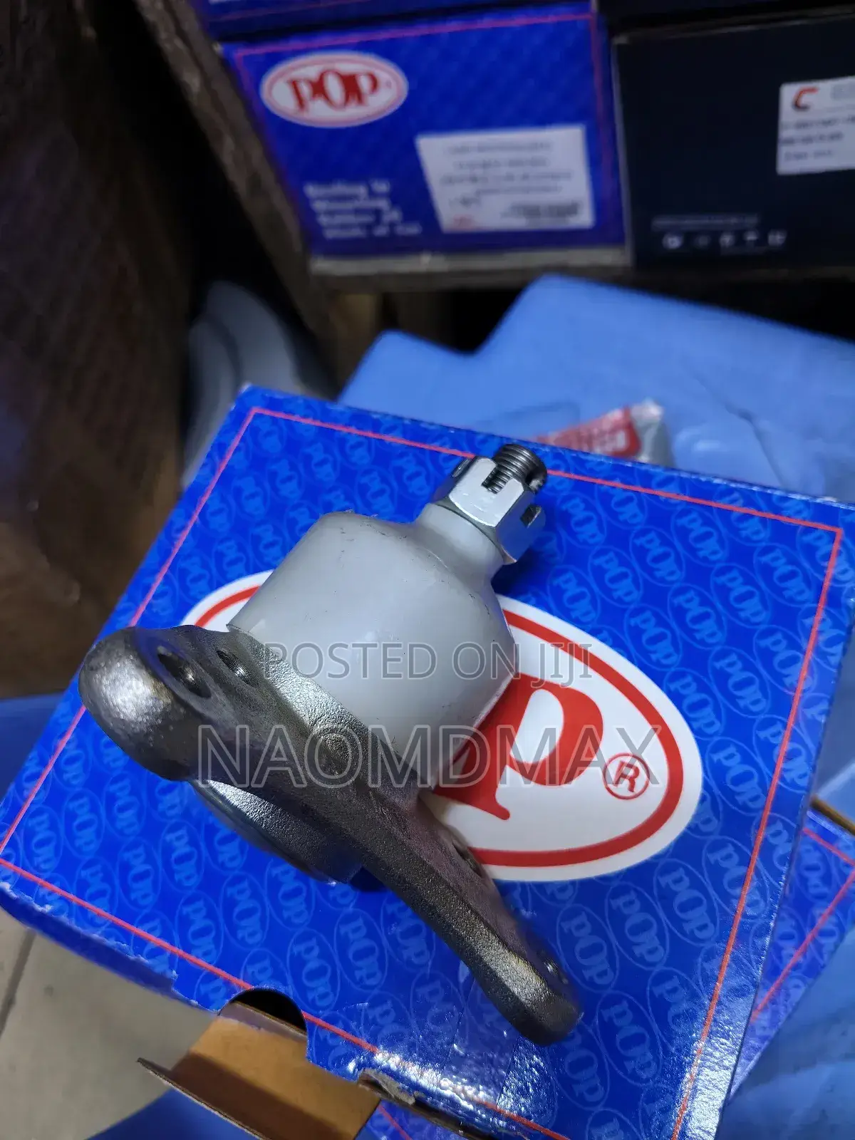 Upper Ball Joint Isuzu Dmax