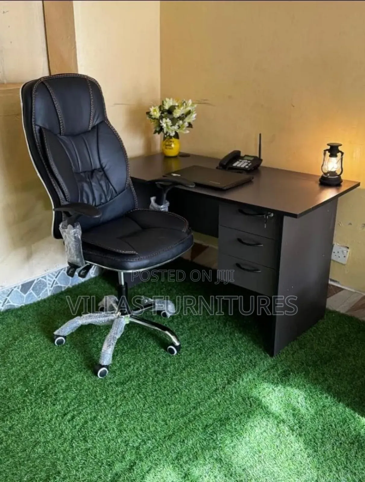 Recliner Leather Chair and Computer Study Desk