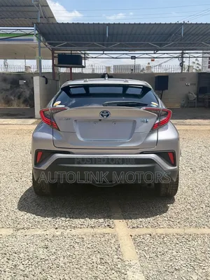 Toyota C-HR 2017 Silver