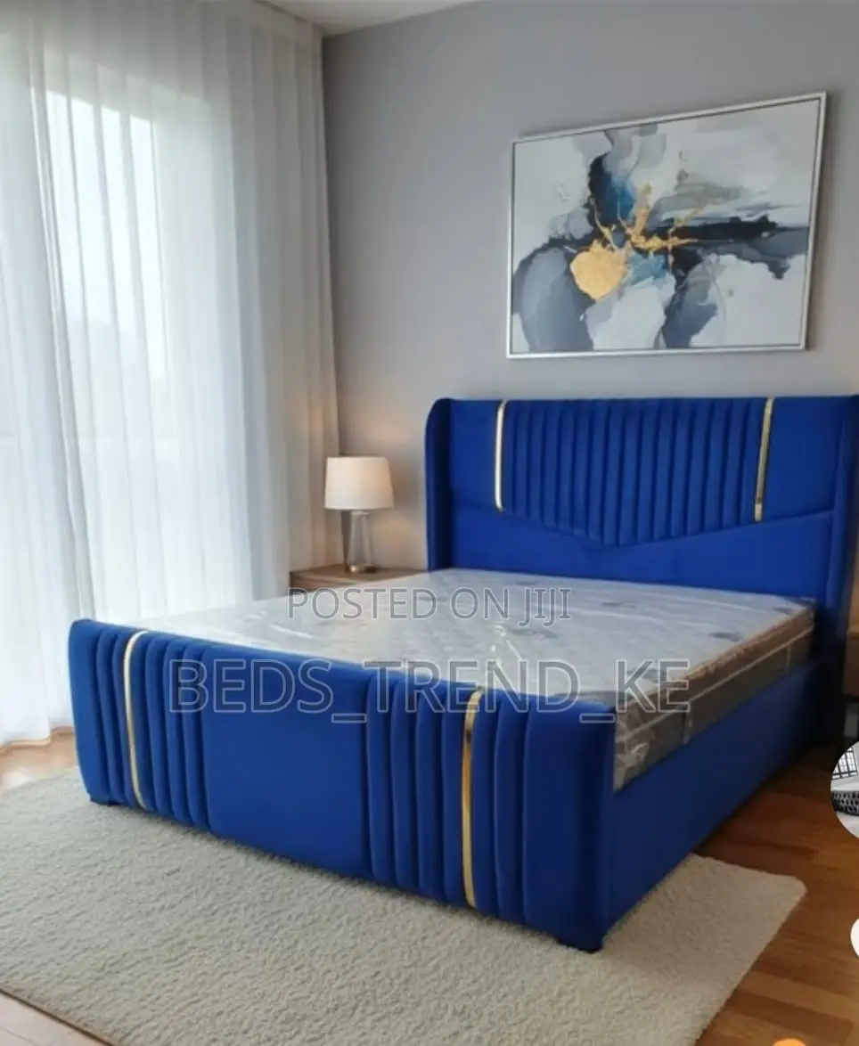 Blue Gold Lined 5 by 6 Bed
