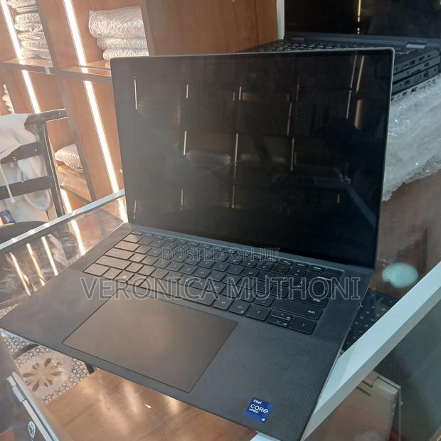 Laptop Dell Precision 5570 24GB Intel Core I9 SSD 1T - thumbnail 4