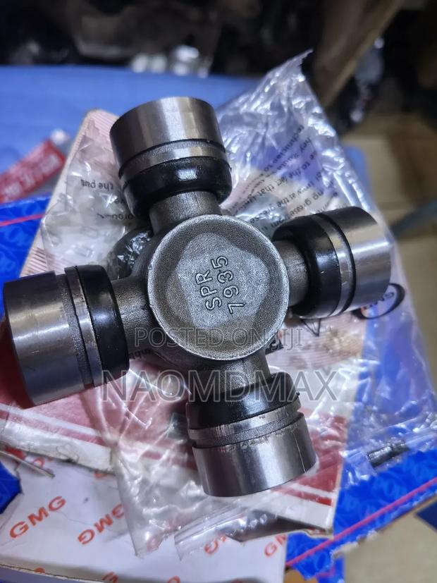 Universal Joint Isuzu Dmax