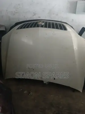 Toyota Harrier 240g Bonnet 2003–2008 Original Ex-Japan