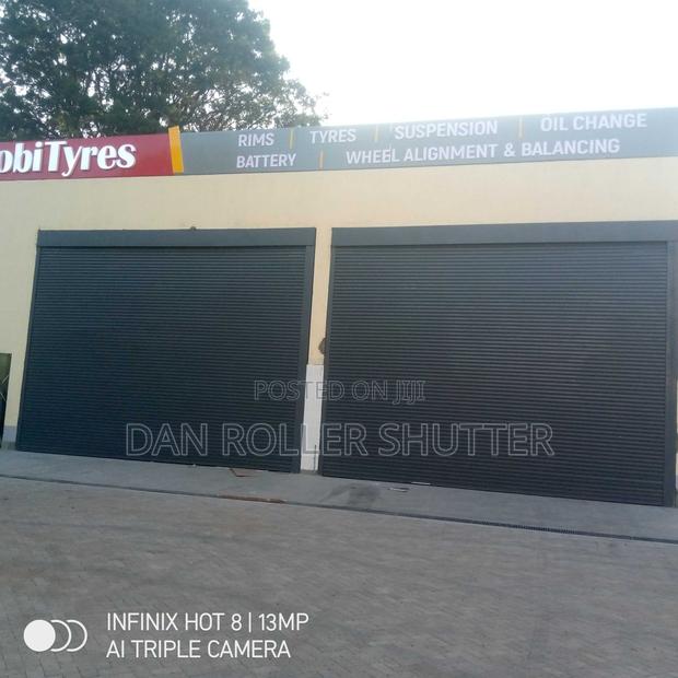 Automatic Roller Shutter Door – Remote Controlled - main view