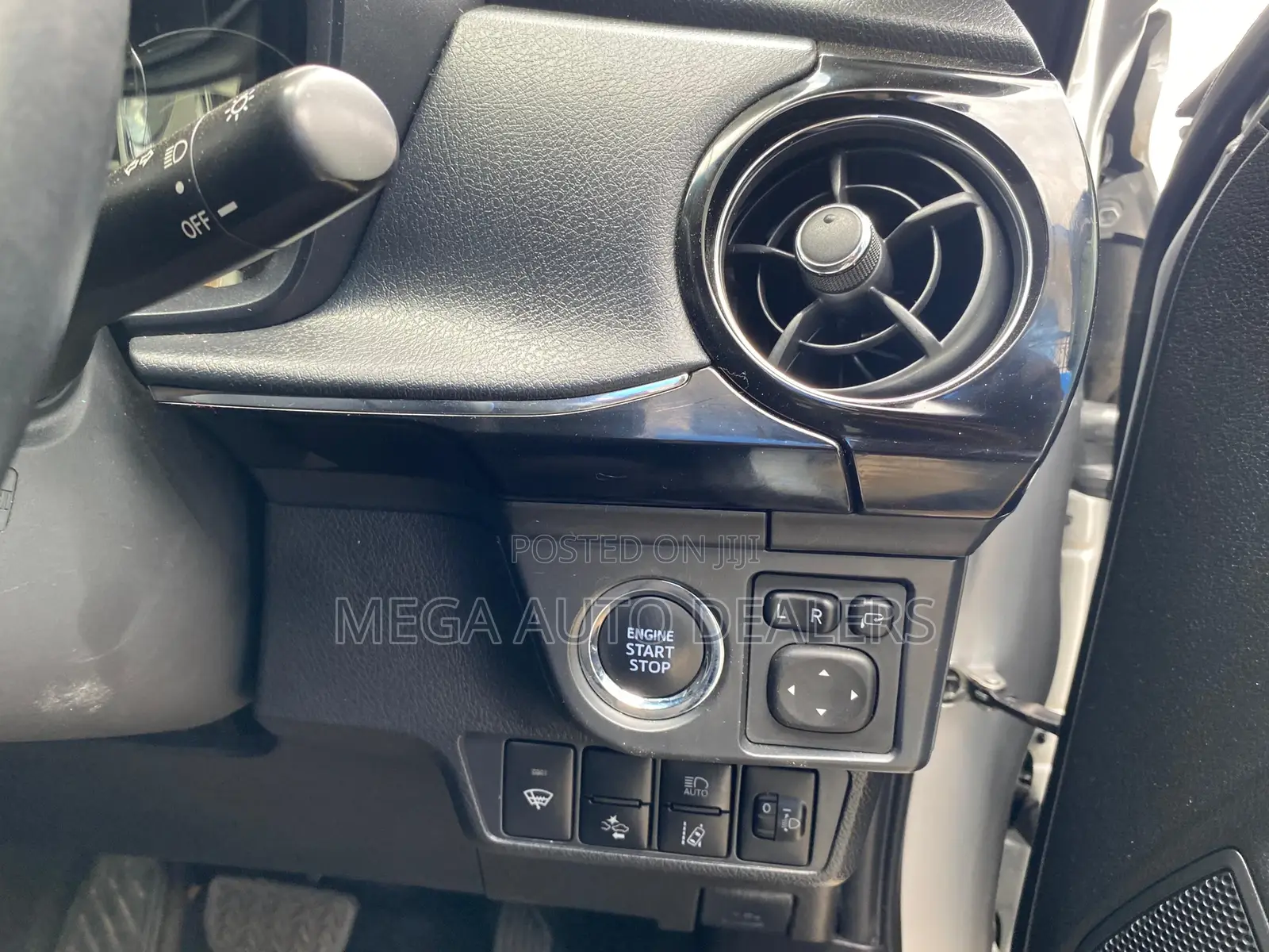 Toyota Axio 2018 Silver