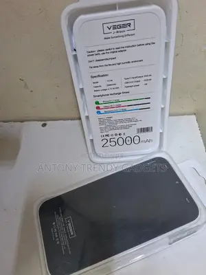 Veger V11 Fast Charging Power Bank for Smartphones