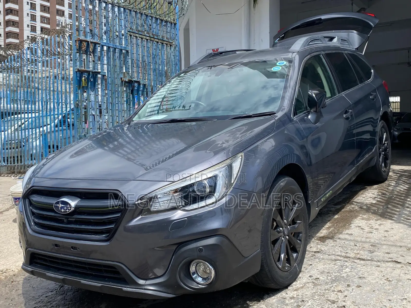 Subaru Outback 2019 Gray