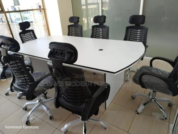 Conference Teble - main view