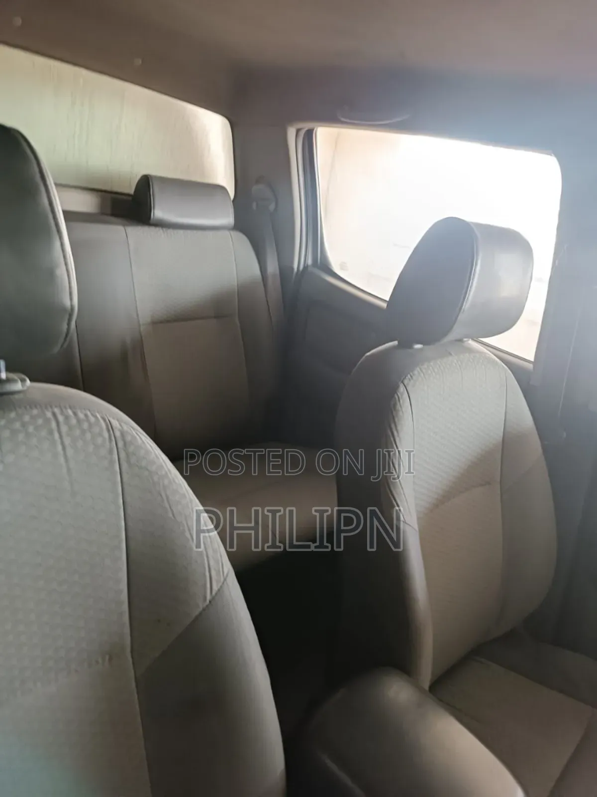 Toyota Hilux 2011 Silver
