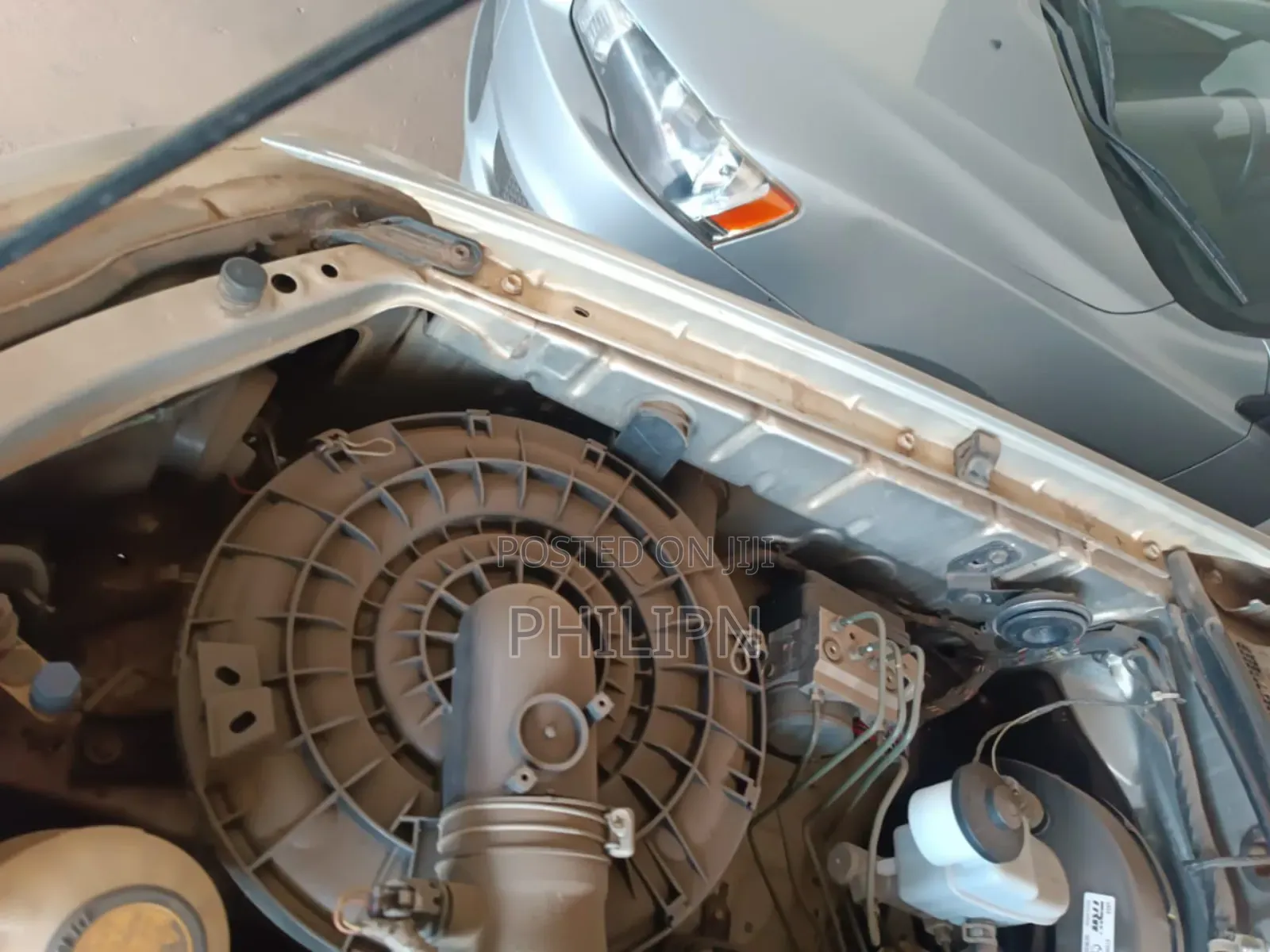 Toyota Hilux 2011 Silver