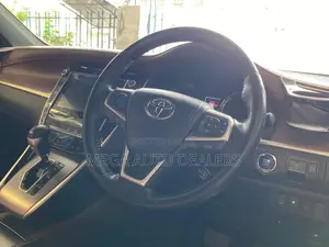 Toyota Harrier 2018 White