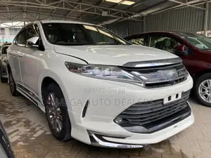 Toyota Harrier 2018 White