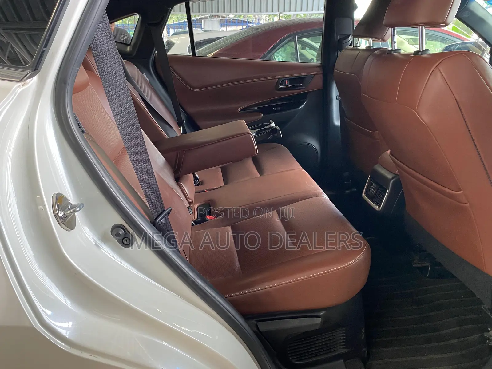 Toyota Harrier 2018 White