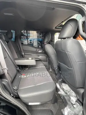 Toyota Land Cruiser Prado 2.8 2024 Black