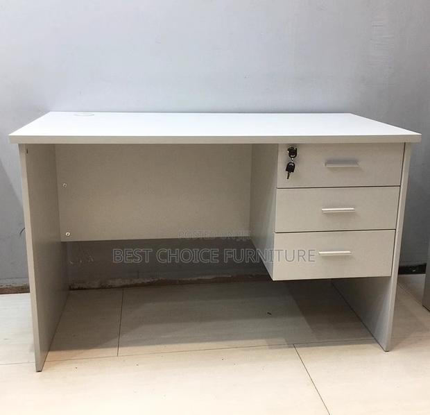 0.9m Customized Durable Wooden Office Desk With Storage - thumbnail 3