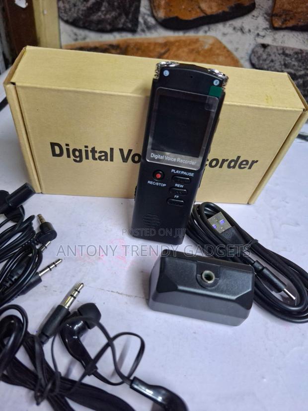 8gb Compact Digital Voice Recorder With Voice-activated Mode - thumbnail 3