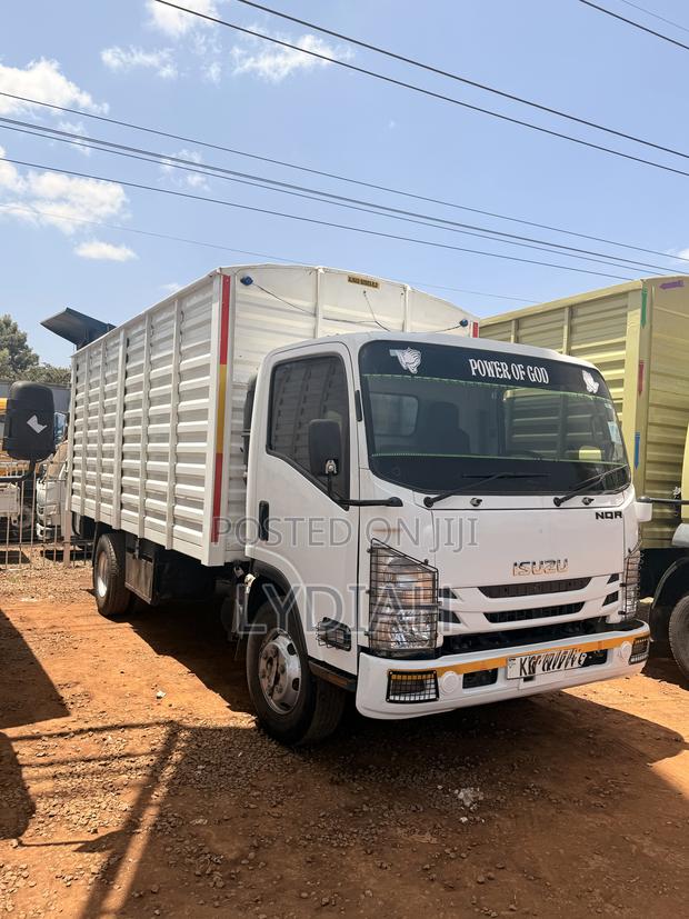 Isuzu NQR 2022 - thumbnail 4