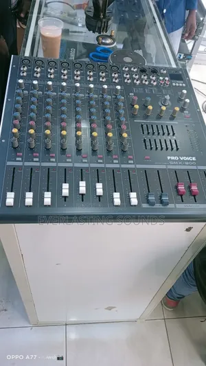 Pro Voice SMX-800 Audio Mixer Console.