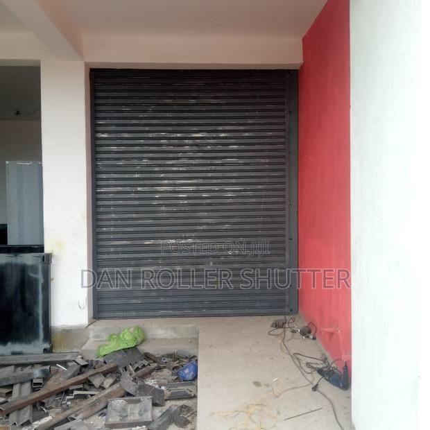 Shop Front Protection Roller Shutter – Strong Design - thumbnail 2