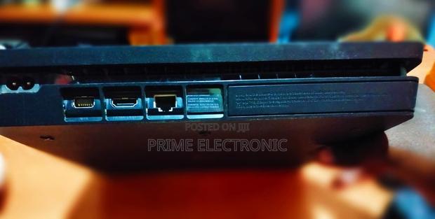 Sony Ps4 Slim Console 1tb Chipped 10 Games - thumbnail 3