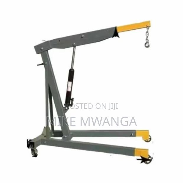 2t Engine Hoist - main view